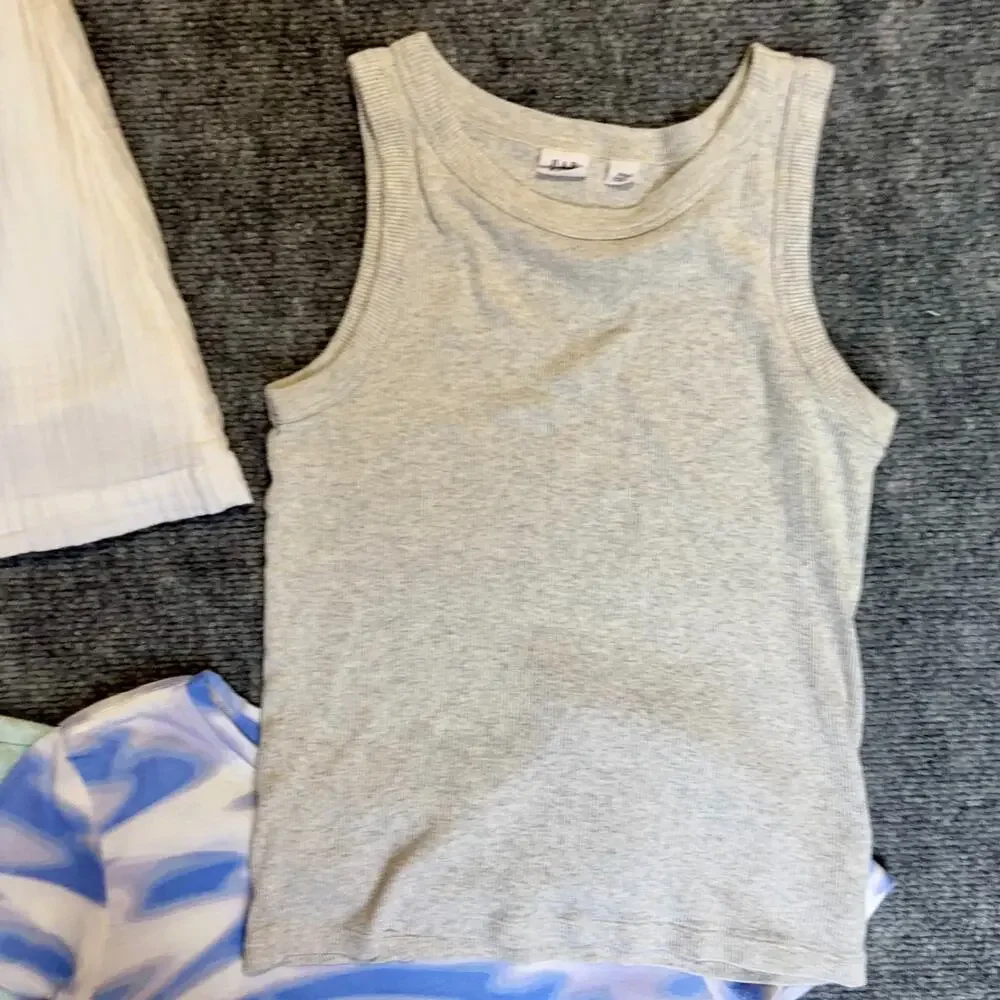 Girls Tops Lot of 4 XL-XXL 12-16 Crewcuts Gap Kids Old Navy Floral Tees Tanks